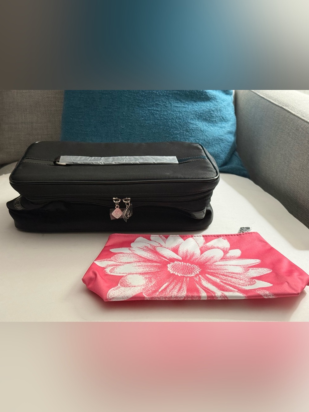 LANCOME BLACK CASE/RED INTERIOR MAKEUP CASE WITH HANDLE -NEW CASE - & BONUS BAG